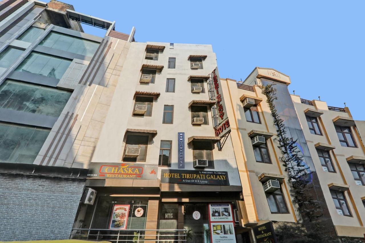 Townhouse 1182 Hotel Tirupati Galaxy Канпур Екстер'єр фото