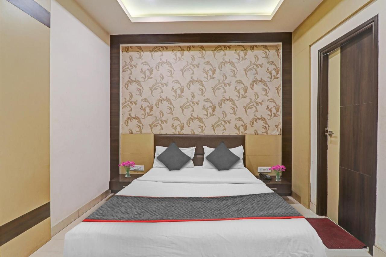 Townhouse 1182 Hotel Tirupati Galaxy Канпур Екстер'єр фото